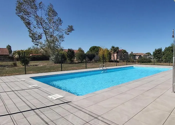 La Campagne Romantique - Avec Entree Autonome, Clim Neuve, Parking Prive & Sa Piscine ! -