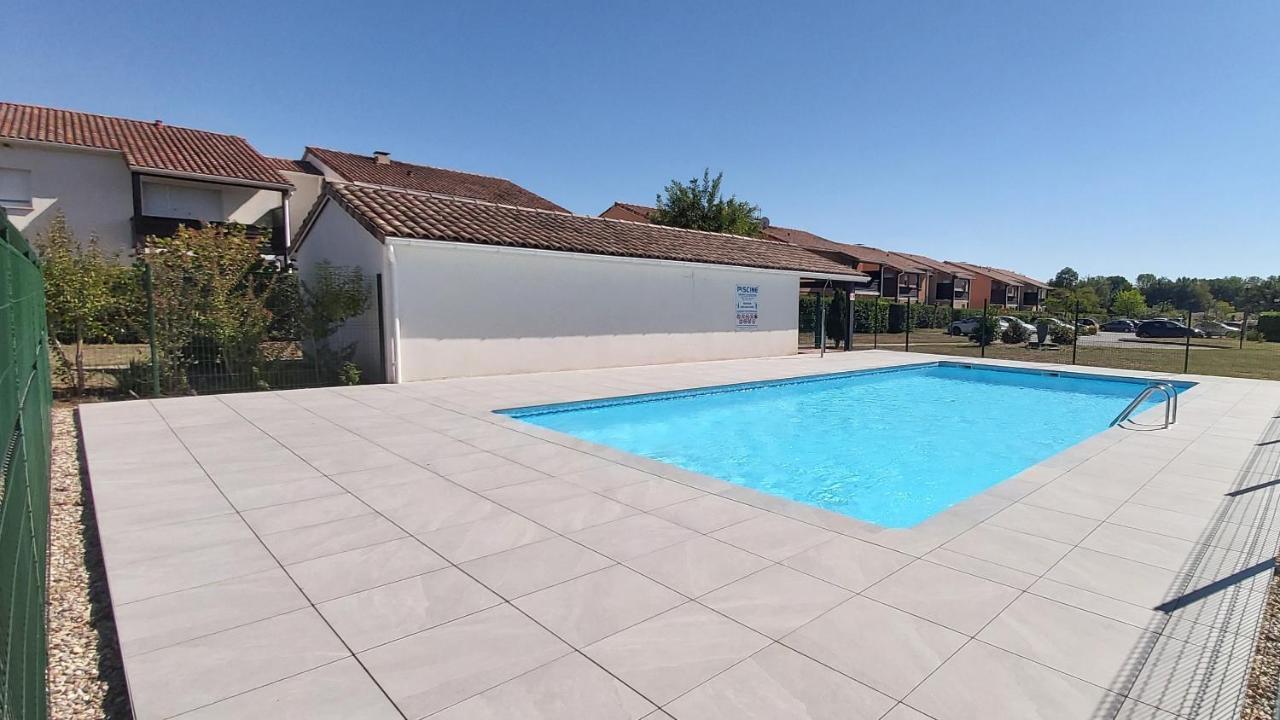La Campagne Romantique - Avec Entree Autonome, Clim Neuve, Parking Prive & Sa Piscine ! - * Saint-Sulpice (Oise)