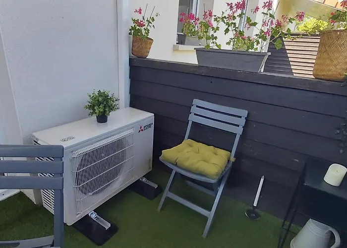 La Campagne Romantique - Avec Entree Autonome, Clim Neuve, Parking Prive & Sa Piscine ! -