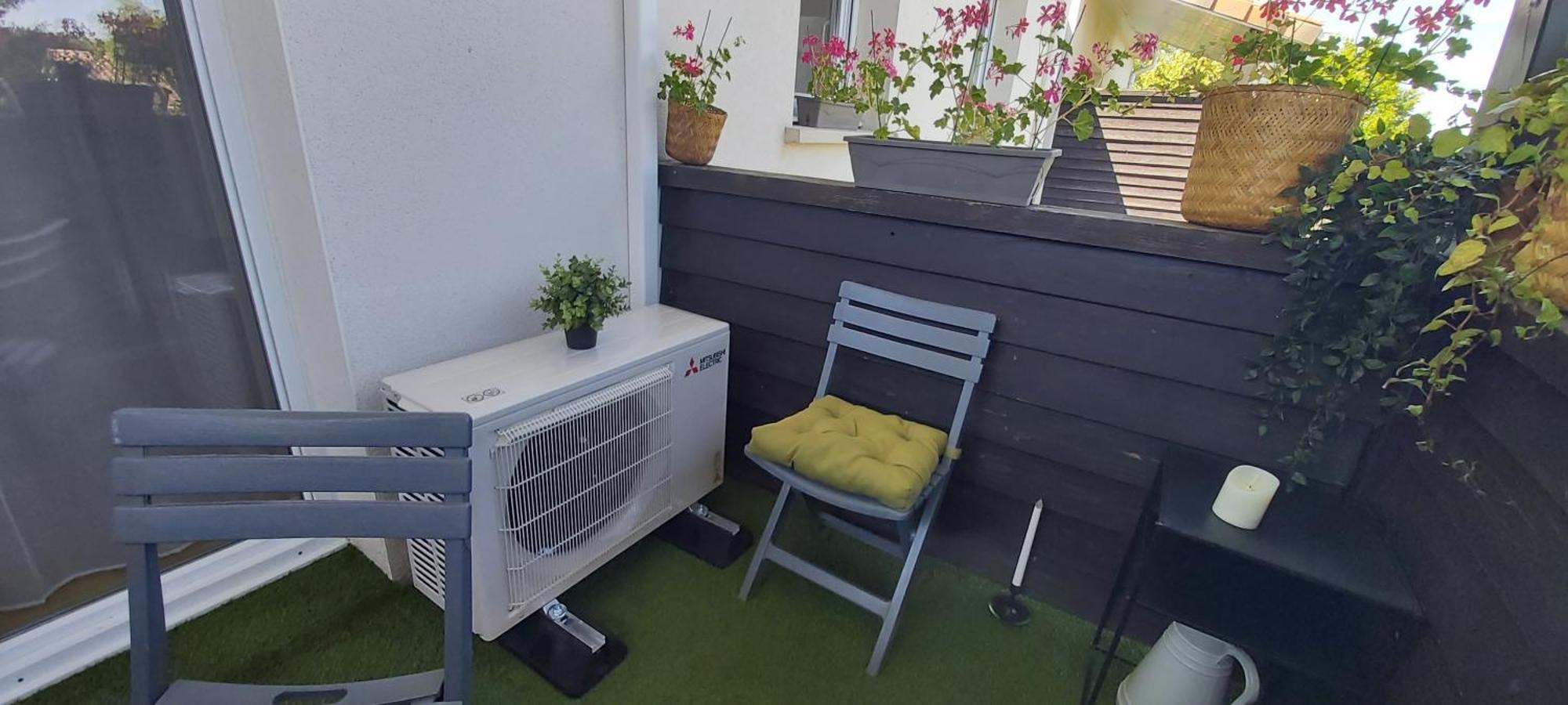 La Campagne Romantique - Avec Entree Autonome, Clim Neuve, Parking Prive & Sa Piscine ! -