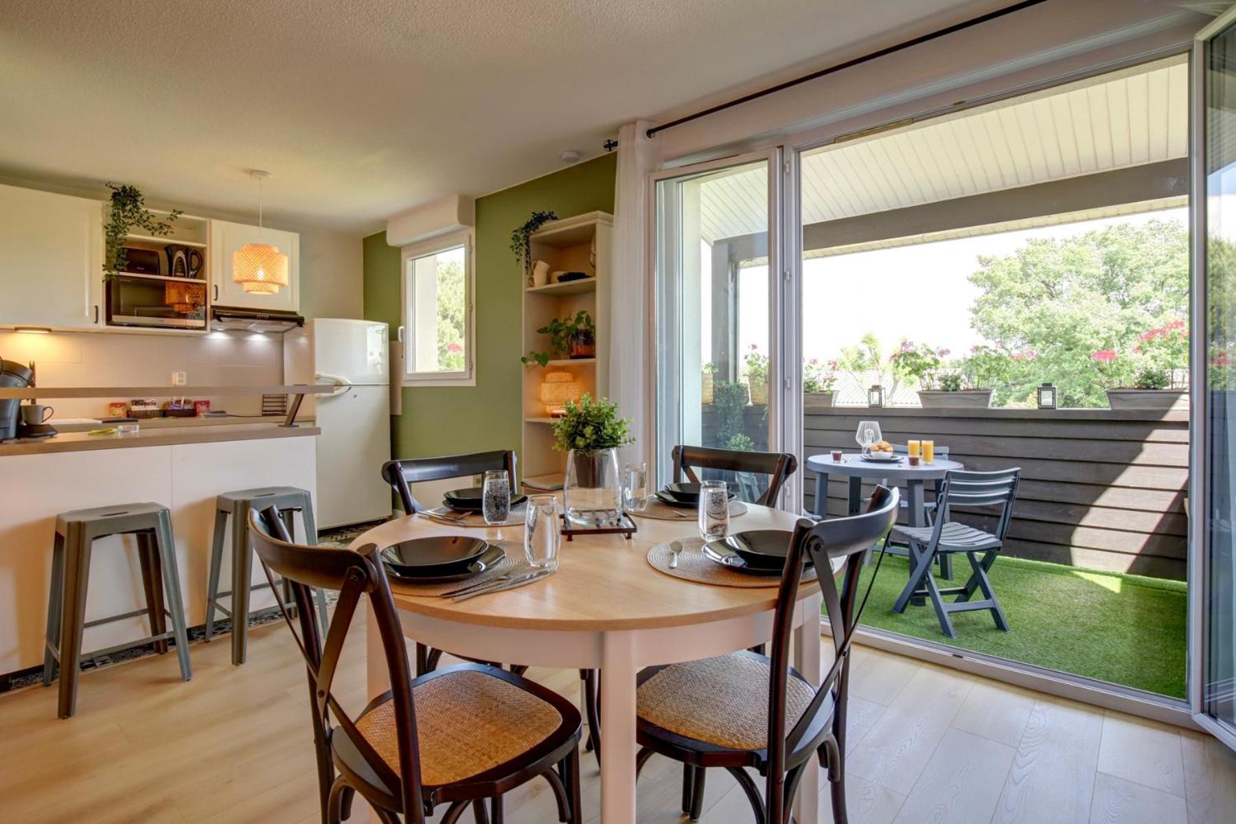 Appartement La Campagne Romantique - Avec Entree Autonome, Clim Neuve, Parking Prive & Sa Piscine ! - Saint-Sulpice (Oise)